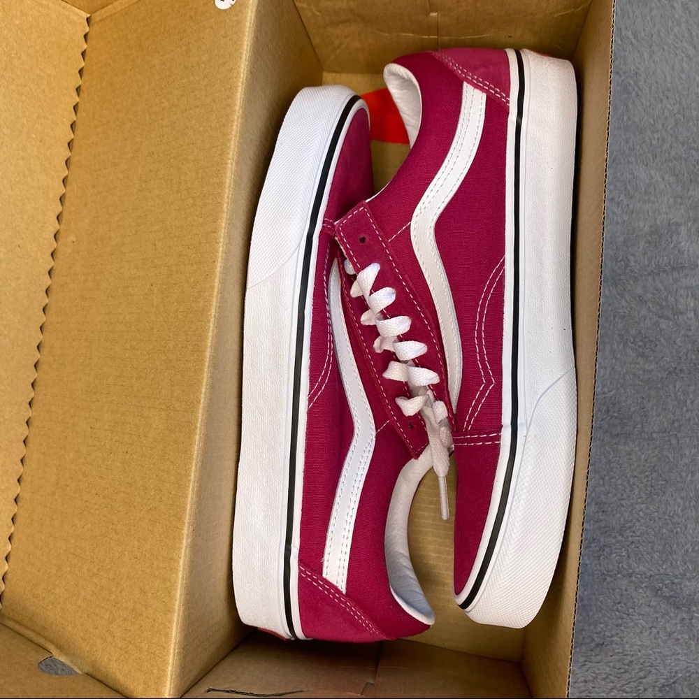 NWT Vans Old Skool Cerise & True White Shoes